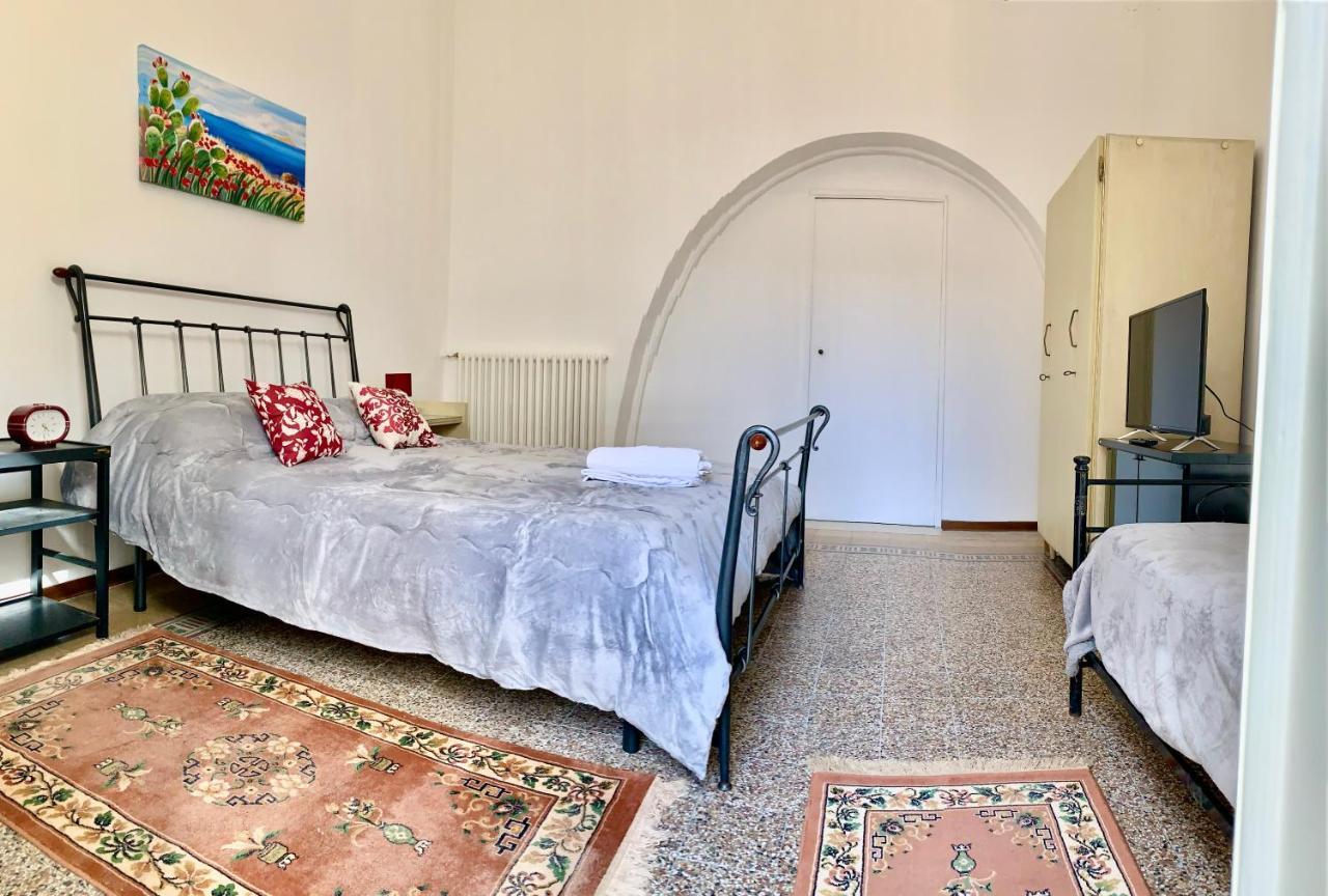 Suite Dreams Politeama Palermo Exterior foto